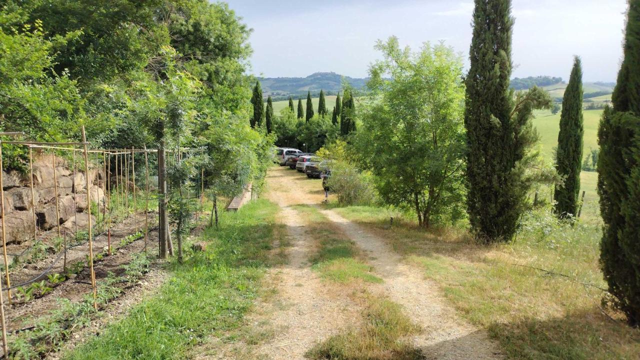 Penzion Casale Refoli Casole dʼElsa Exteriér fotografie